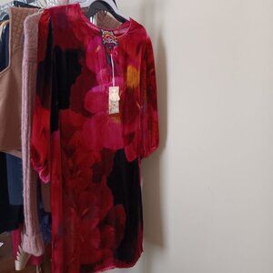 NWT Johnny Was Women's Ruby Bloom Velvet Mini Dress - The Vesna
